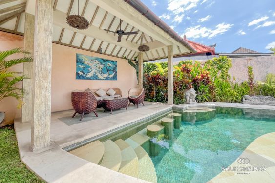 Image 3 from Charming 3 Bedroom Villa for Sale in Kerobokan Bali