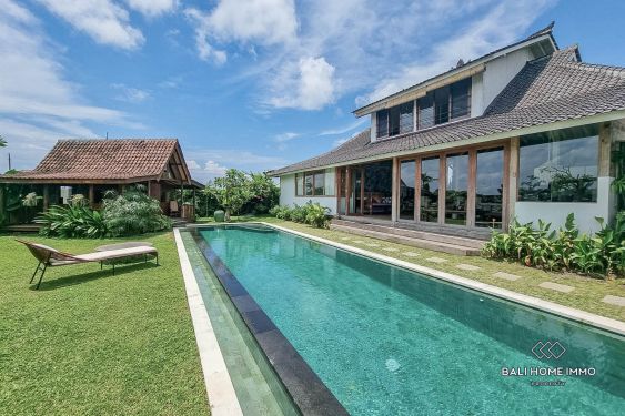 Image 2 from Charming 4 Bedroom Villa for Sale and rent in Bali Seseh