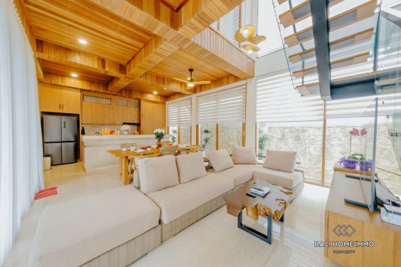Image 1 from VILLA 3 KAMAR TIDUR KONTEMPORER YANG MENAWAN UNTUK DISEWA DI KUTUH