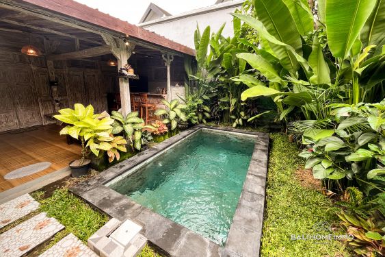 Image 1 from Charmante Villa Joglo de 2 Chambres dans le Résidentiel de Canggu