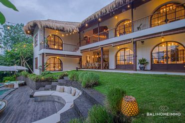 Image 2 from Villa de 6 chambres à louer à Bali Canggu