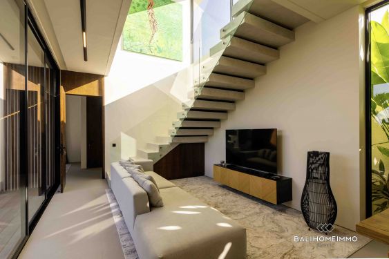 Image 3 from Disewakan Vila Kontemporer 3 Kamar dengan View Sawah di Padonan Canggu
