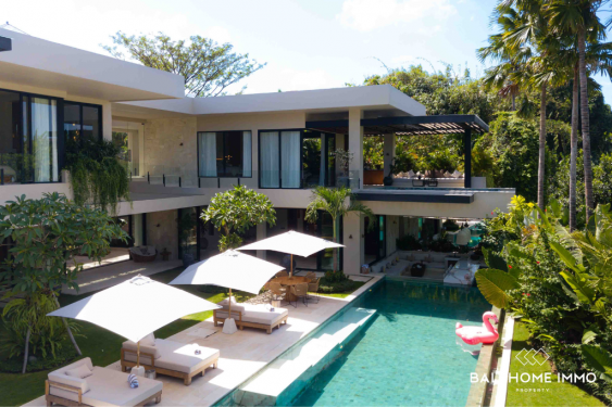 Image 1 from Luxurious 5 bedroom family villa for sale leasehold in North Pererenan Bali