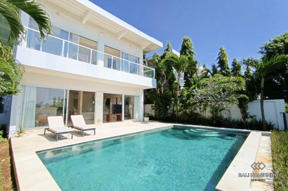 Image 1 from COZY & SPACIOUS 3 BEDROOMS VILLA FOR YEARLY RENTAL IN BALI UNGASAN-WEST UNGASAN
