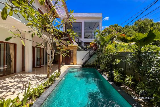 Image 1 from COZY WITH OCEAN VIEW 6 BEDROOMS VILLA FOR MONTHLY & YEARLY RENTAL IN JIMBARAN-SOUTHWEST JIMBARAN