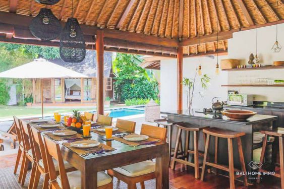 Image 3 from Enchanting 3 Bedroom Villa for Monthly Rental in Bali Kerobokan