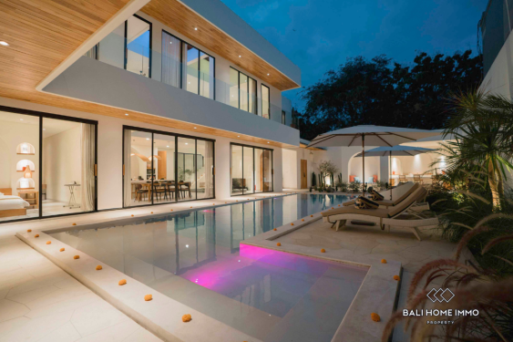 Image 1 from Villa Eksklusif 5 Kamar Tidur Dijual & Disewa di Jimbaran – Desain Mewah