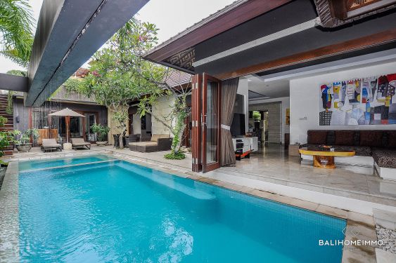 Image 1 from Exquisite 3 Bedroom Villa for Sale Freehold in Bali Kerobokan