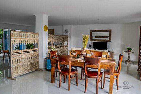 Image 1 from Villa Keluarga 5 Kamar Disewakan di Bali Seminyak