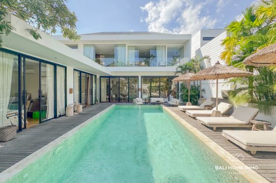 Image 2 from Luxury 4 Bedroom Villa for sale and Rent Walking Distance to Lima Beach