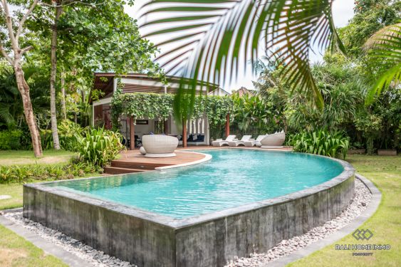 Image 3 from Luxury Ricefield View 5 Bedroom Villa for Sale in Bali Pererenan