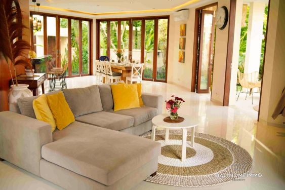 Image 2 from Villa 4 Kamar Tidur bergaya Joglo disewakan di Padonan Canggu Bali