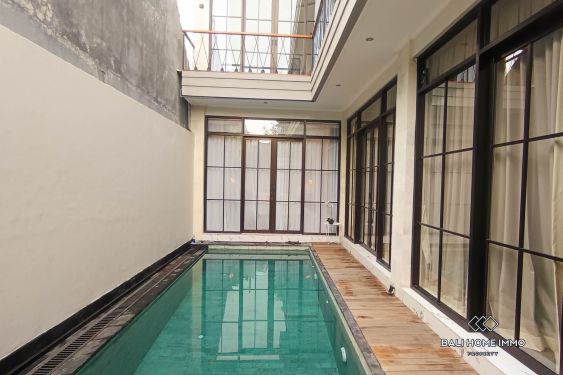 Image 3 from VILLA 3 KAMAR TIDUR MODERN STYLISH UNTUK DIJUAL DAN DISEWA DI JIMBARAN DEKAT PANTAI JIMBARAN