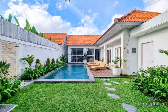 Image 2 from 3 Bedroom Villa for Rent walking distance from Berawa Beach Canggu