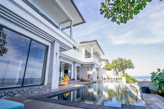 Image 3 from Vila 4 Kamar Tidur dengan Pemandangan Laut yang Menakjubkan Dijual di Pandawa, Bali