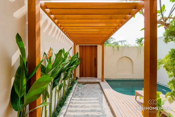 Image 2 from Villa neuve de 2 chambres à vendre en bail à Bali Canggu
