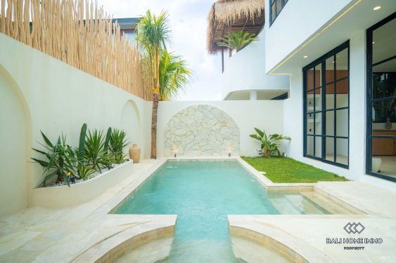 Image 2 from Superbe villa neuve de 2 chambres à vendre en location à Bali Canggu côté résidentiel