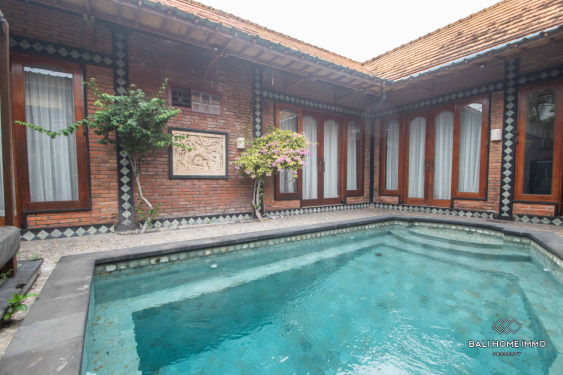 Image 1 from Villa Résidentielle de 3 Chambres à Louer à l'Année à Bali Seminyak