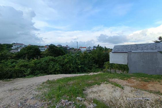 Image 2 from Dijual Tanah Zonasi Hunian Leasehold dengan Kontur Miring di Ungasan