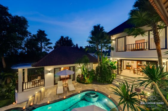 Image 1 from Vila 3 Kamar dengan pemandangan sawah  disewakan di Pererenan Bali