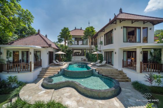 Image 3 from Vila 3 Kamar dengan pemandangan sawah  disewakan di Pererenan Bali