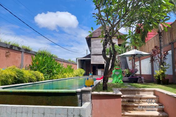 Image 2 from Villa de 3 chambres avec vue sur Ricefield à vendre en bail à Bali Kerobokan