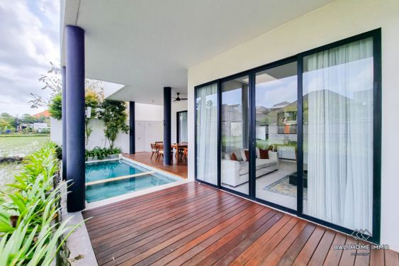 Image 1 from Villa de 4 chambres avec vue sur les rizières dans une résidence exclusive à vendre à Berawa