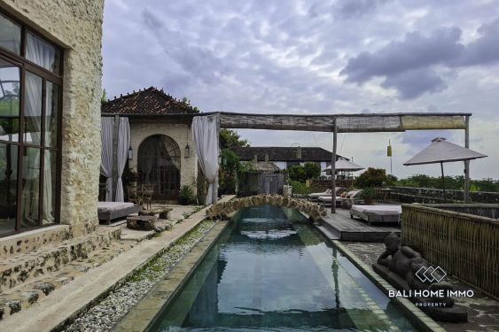 Image 3 from Sculptural 4 Bedroom Ocean View Villa for Sale in Uluwatu