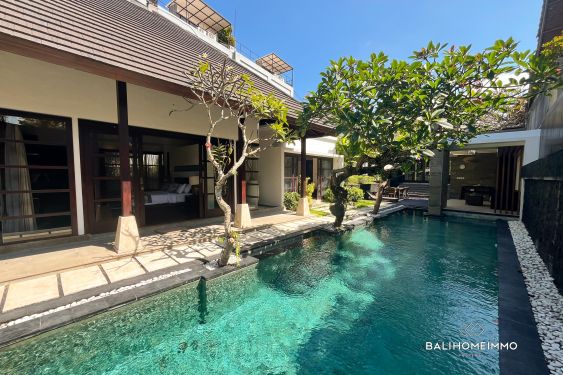 Image 1 from Spacious 3 Bedrooms Villa in Batu bolong
