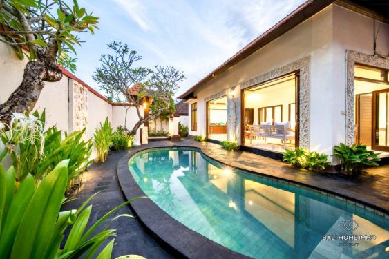 Image 1 from Villa Menakjubkan 2 Kamar Disewa Bulanan di Bali Seminyak