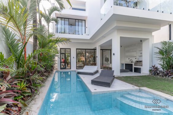 Image 1 from Vila 4 Kamar yang Menakjubkan Dijual dan Disewa di Tepi Pantai Pererenan Bali