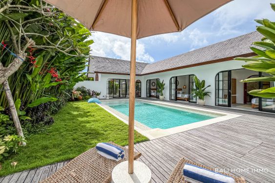 Image 3 from SUPERBE VILLA DE 3 CHAMBRES À VENDRE EN PLEINE PROPRIÉTÉ ET LOCATION MENSUELLE À ULUWATU UNGASAN