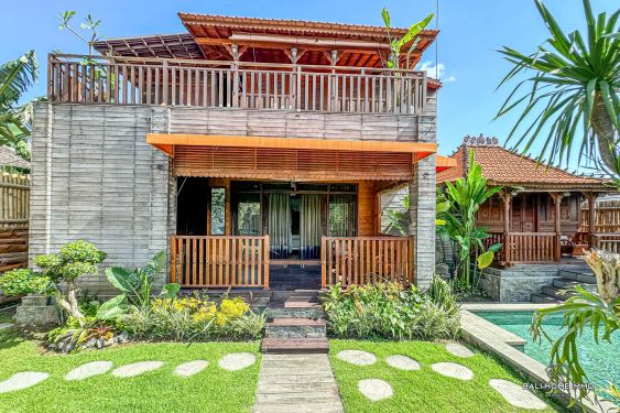 Image 3 from Traditional 3 bedroom Villa for yearly rental in Bali Buduk Near Canggu