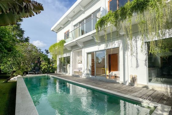 Image 1 from Villa tranquille de 4 +1 chambres à vendre à Umalas