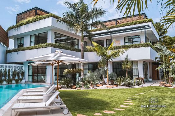 Image 1 from Villa tropicale de luxe avec 4 chambres à louer au mois à Bali Canggu Babakan